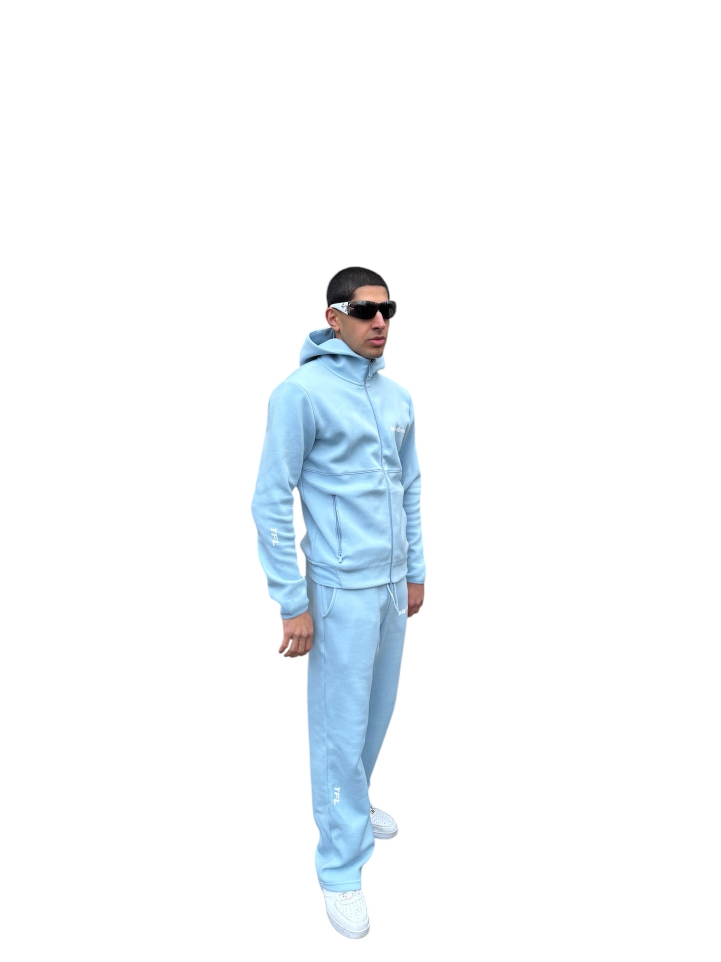 Big Dreams Fleece Trackpants Babyblau